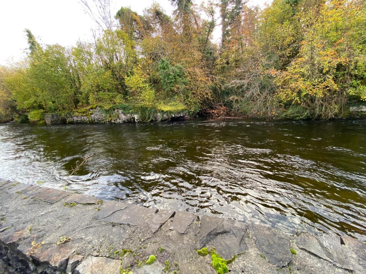 Salmon Weir Lodge Cong Exterior foto